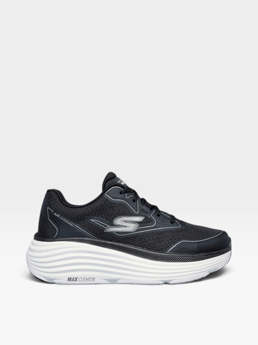 Tenis de running oklahoma Skechers negros con suela blanca gruesa, parte superior transpirable y amortiguación