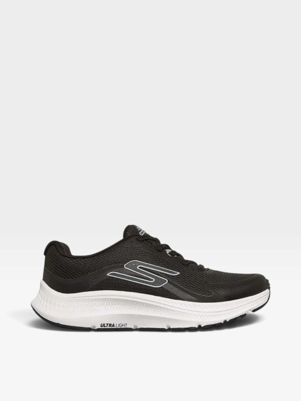 Tenis de running oklahoma Skechers Go Run Consistent 2.0 en color negro con suela blanca y amortiguación ligera