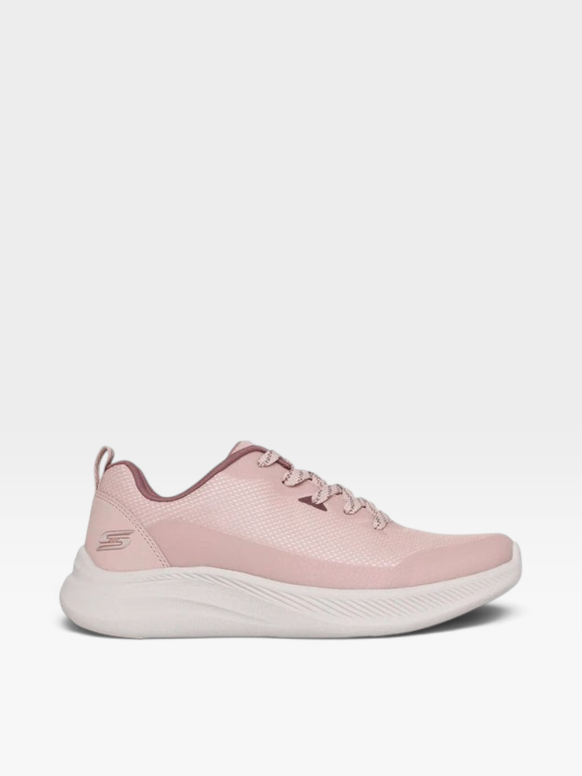 Tenis Skechers Fashion Fit para mujer en color rosa con malla transpirable y suela ligera, disponibles en oklahoma